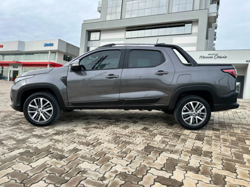 fiat strada 1.3 firefly flex volcano cd cvt 4p automatico 20241