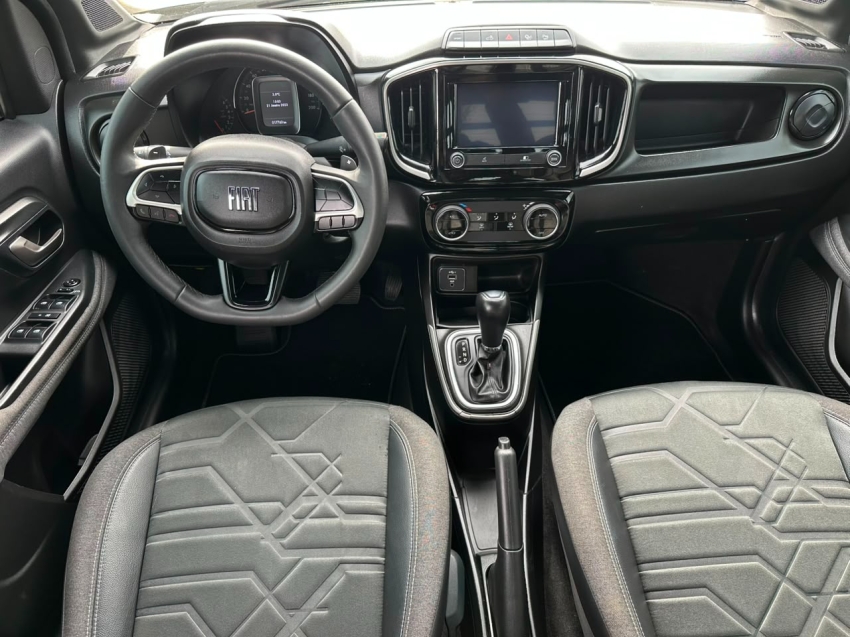 fiat strada 1.3 firefly flex volcano cd cvt 4p automatico 202411