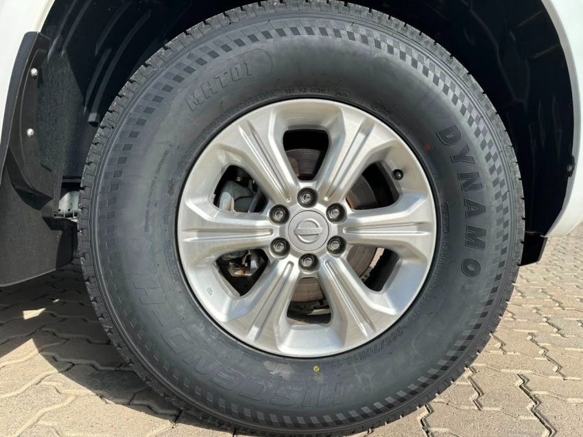 nissan frontier 2.3 16v turbo diesel le cd 4x4 automatico 4p 20176