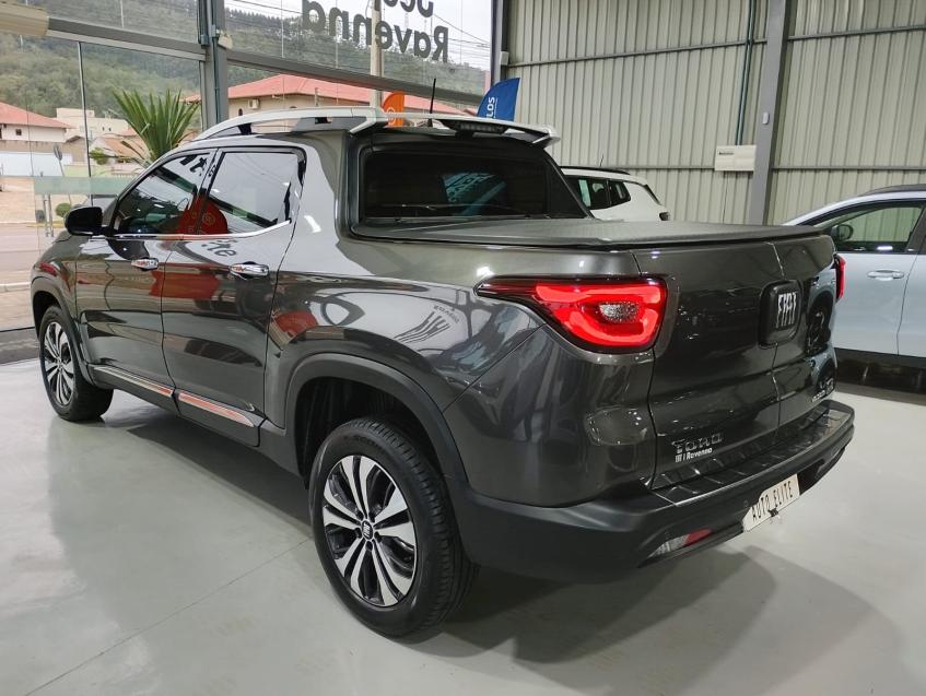 fiat toro 1.3 turbo 270 flex volcano at6 4p automatico 20237