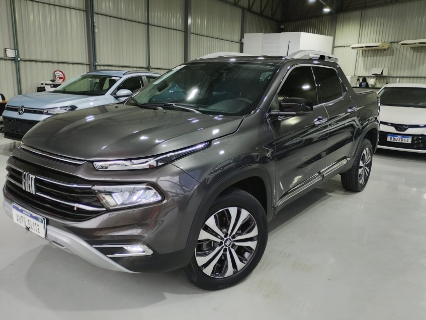 fiat toro 1.3 turbo 270 flex volcano at6 4p automatico 2023