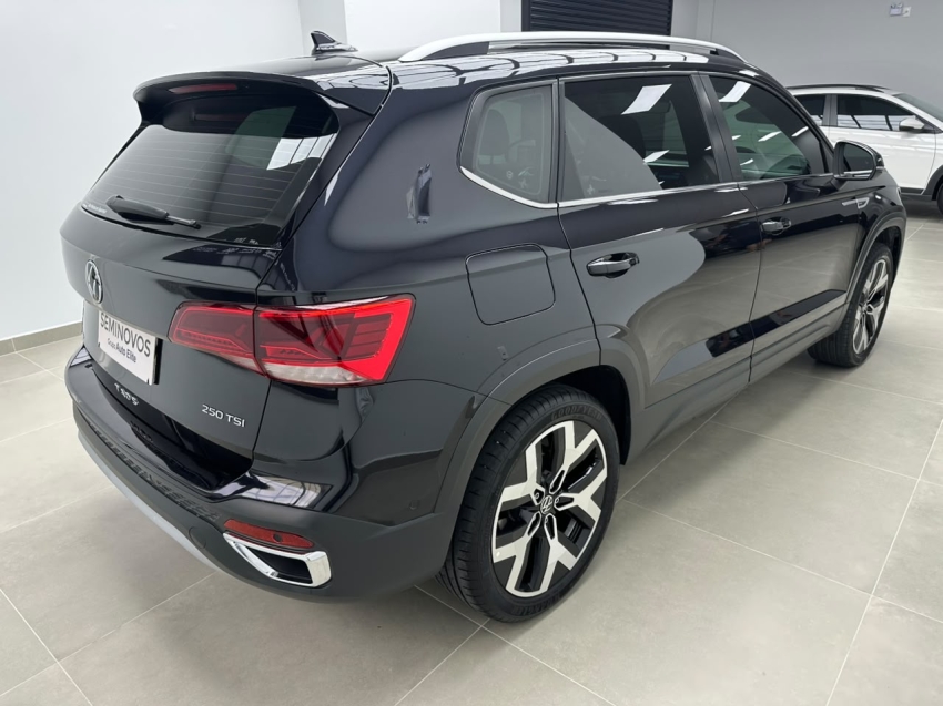 volkswagen taos 1.4 250 tsi total flex highline automatico 4p 20243