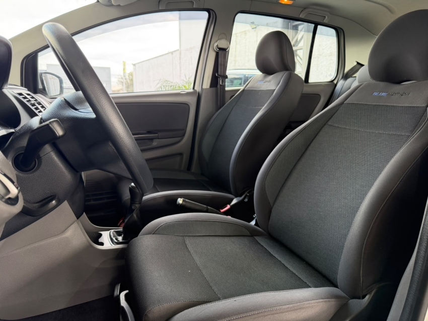 volkswagen fox 1.0 mi bluemotion 8v flex 4p manual 20158