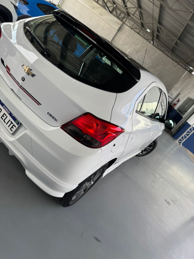 chevrolet onix 1.4 mpfi effect 8v flex 4p manual 2016