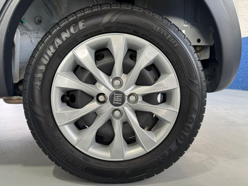 fiat mobi 1.0 evo flex like. manual 4p 2025