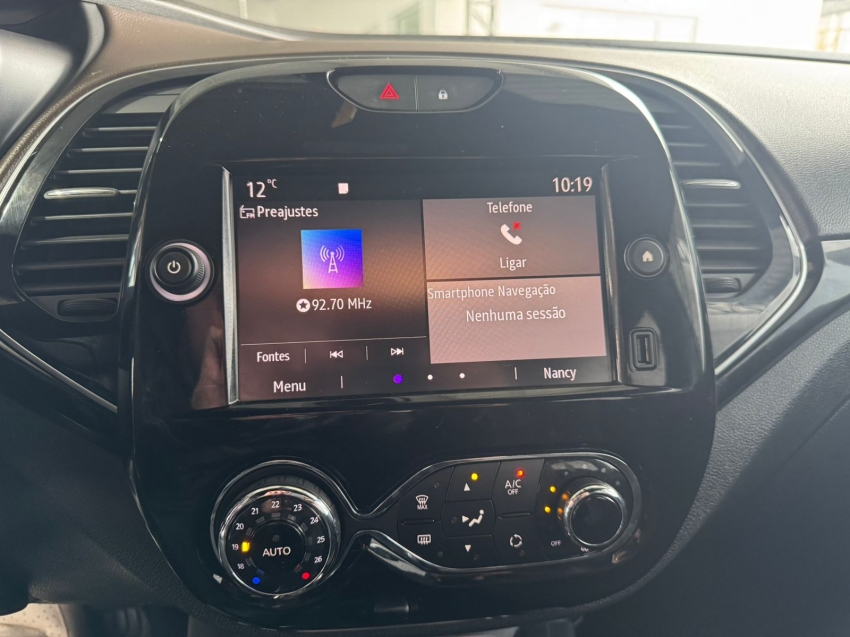 renault captur 1.3 tce flex iconic x-tronic 4p automatico 2022