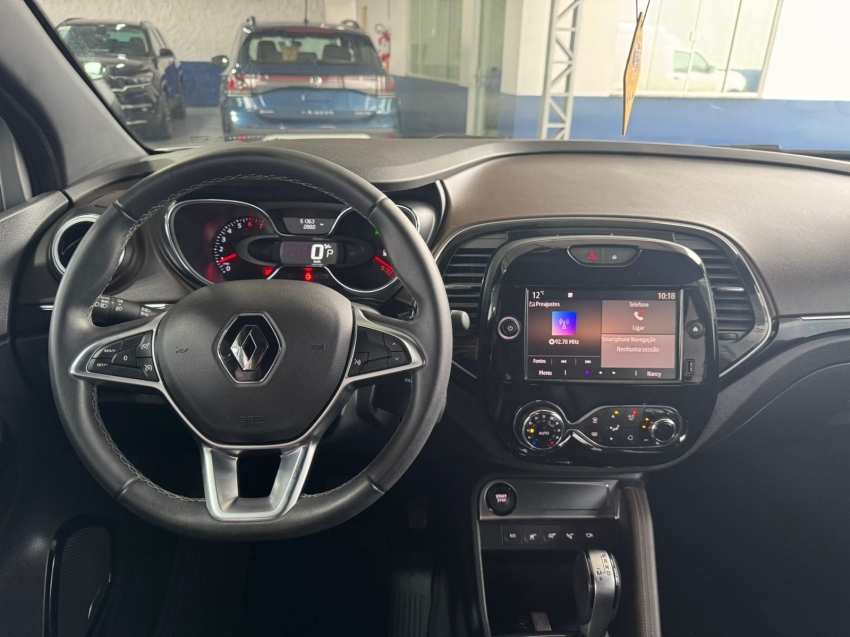 renault captur 1.3 tce flex iconic x-tronic 4p automatico 2022