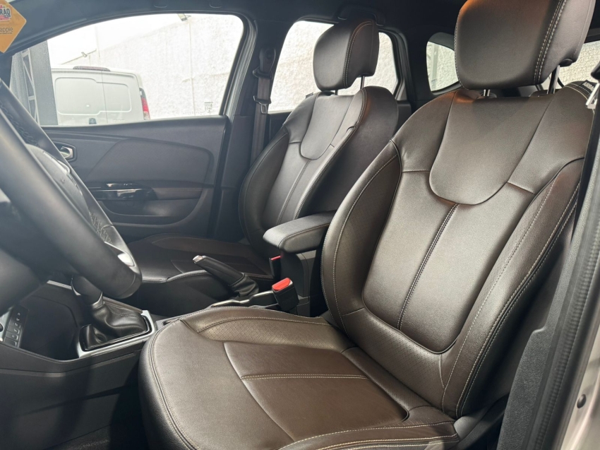 renault captur 1.3 tce flex iconic x-tronic 4p automatico 2022