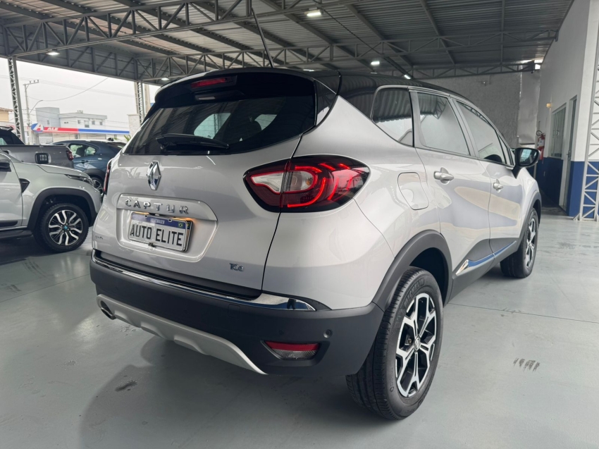 renault captur 1.3 tce flex iconic x-tronic 4p automatico 2022