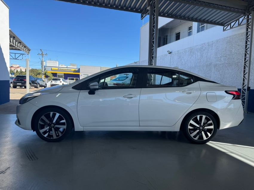 nissan versa 1.6 16v flex exclusive xtronic 4p automatico 2022