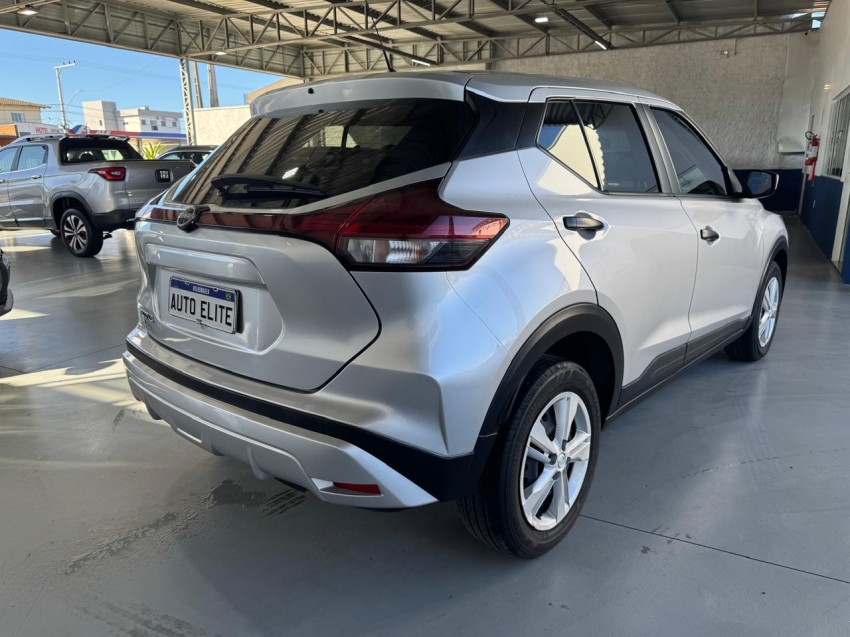 nissan kicks 1.6 16v flexstart active xtronic flex 4p automatico 2023