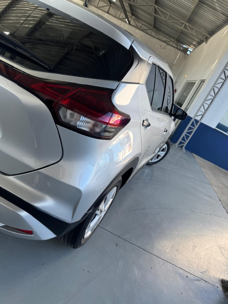 nissan kicks 1.6 16v flexstart active xtronic flex 4p automatico 2023