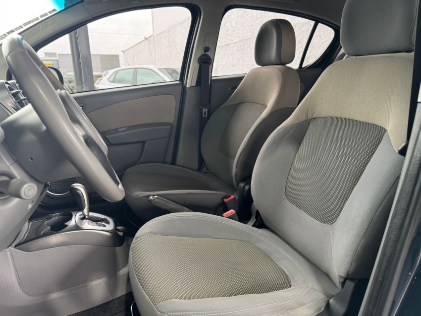 fiat palio 1.6 mpi essence 16v flex 4p automatizado semiautomatico 2014
