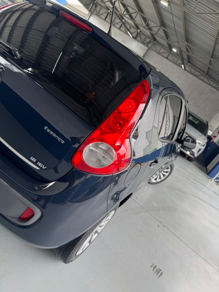 fiat palio 1.6 mpi essence 16v flex 4p automatizado semiautomatico 2014