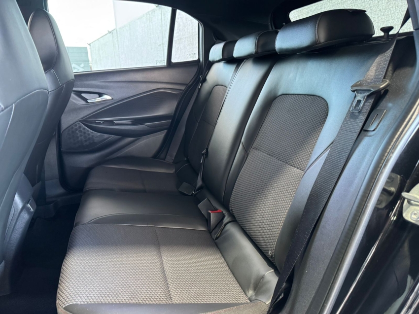 chevrolet onix 1.0 turbo flex rs automatico 4p 2024