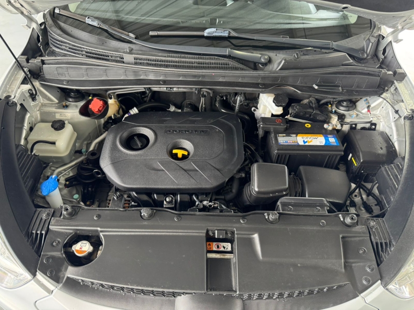hyundai ix35 2.0 mpfi gls 16v flex 4p automatico 2015