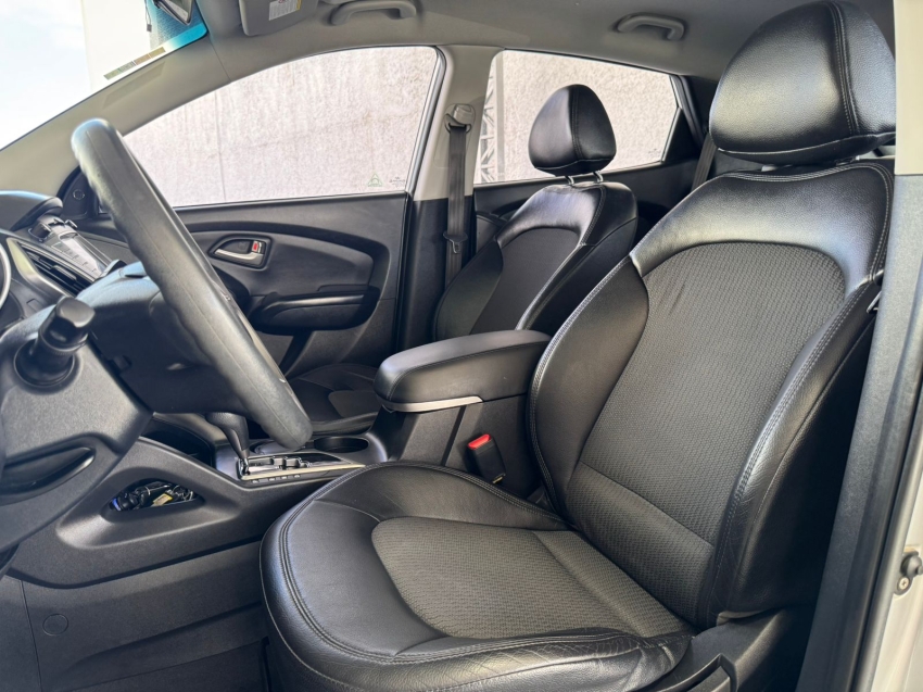 hyundai ix35 2.0 mpfi gls 16v flex 4p automatico 2015