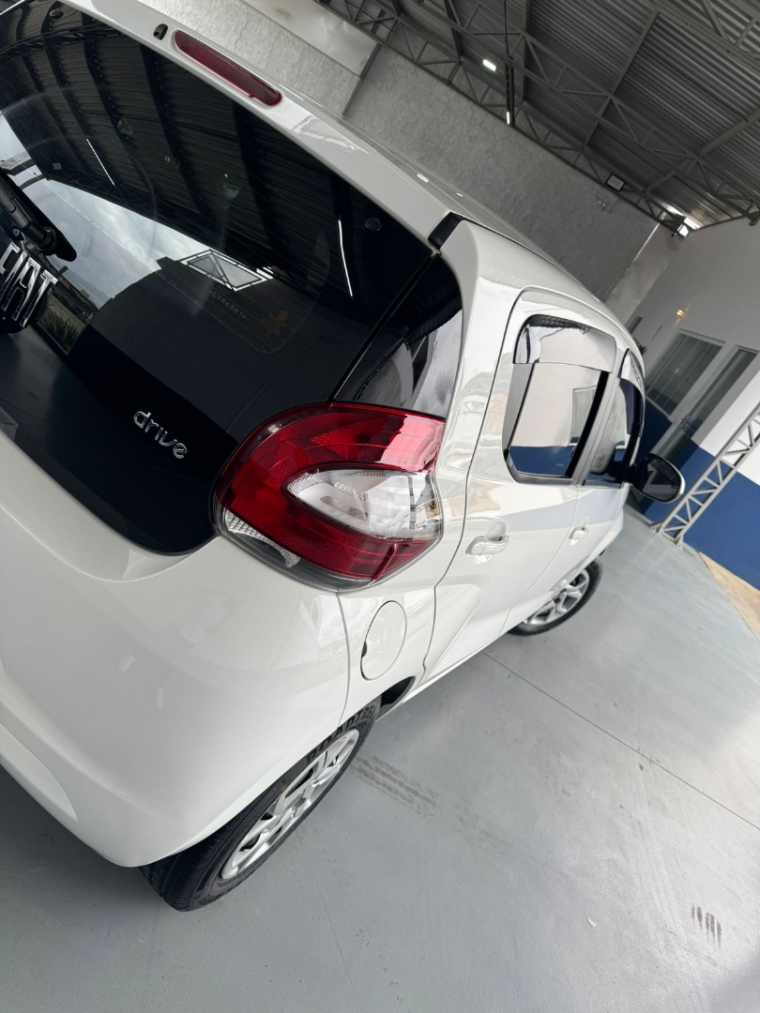 fiat mobi 1.0 firefly flex drive gsr 4p semiautomatico 2020