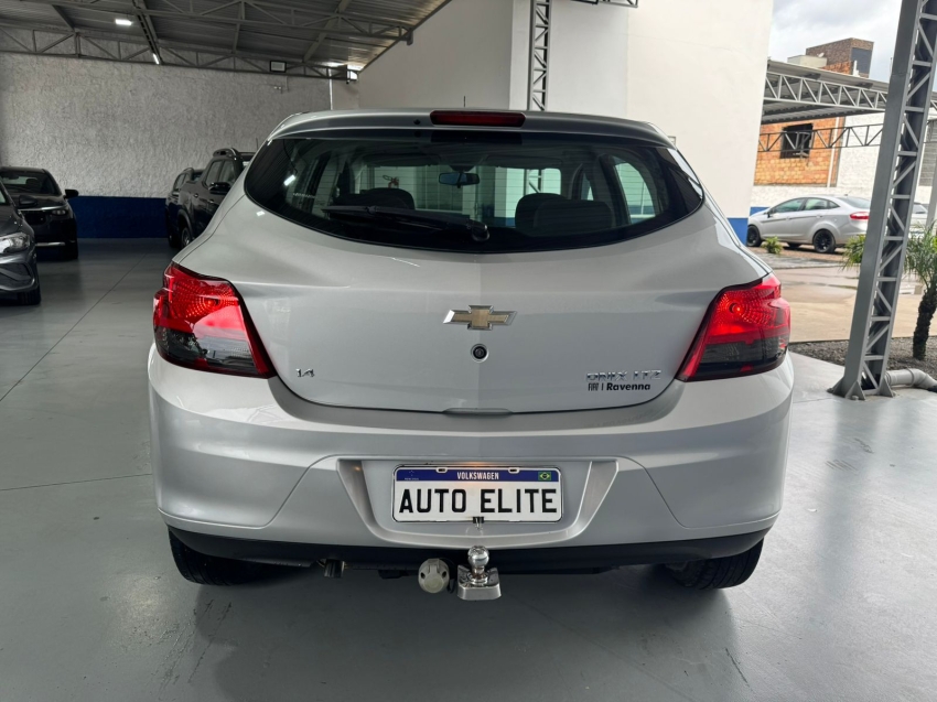 chevrolet onix 1.4 mpfi ltz 8v flex 4p manual 2014