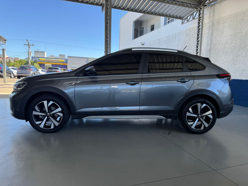 volkswagen nivus 1.0 200 tsi total flex highline automatico 4p 2024