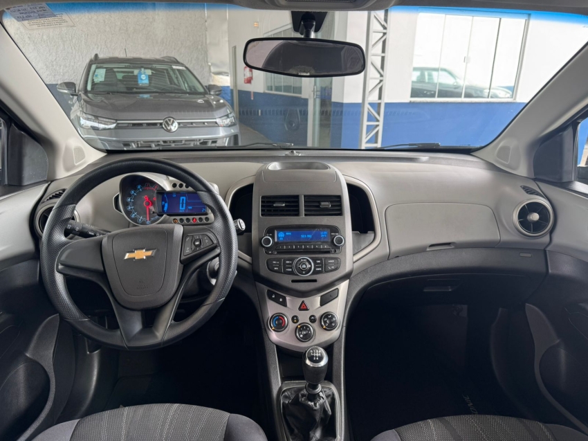 chevrolet sonic 1.6 lt 16v flex 4p manual 20136
