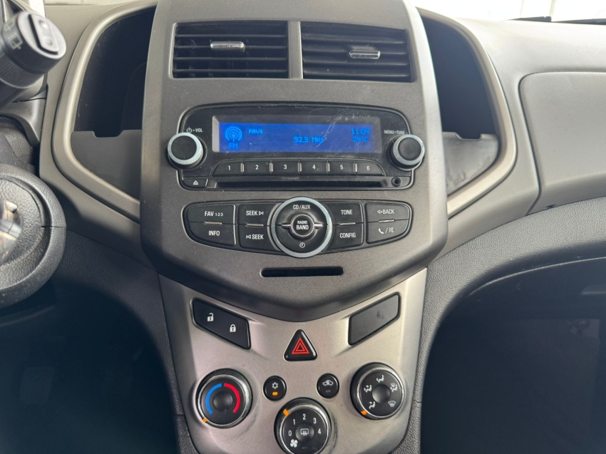 chevrolet sonic 1.6 lt 16v flex 4p manual 201311