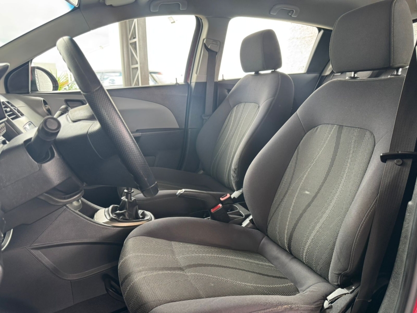 chevrolet sonic 1.6 lt 16v flex 4p manual 20137