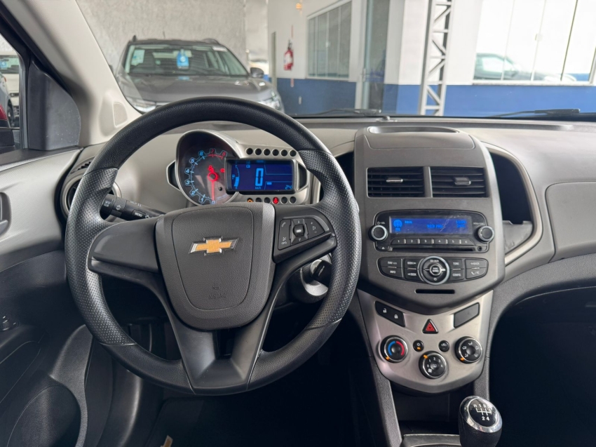 chevrolet sonic 1.6 lt 16v flex 4p manual 20135