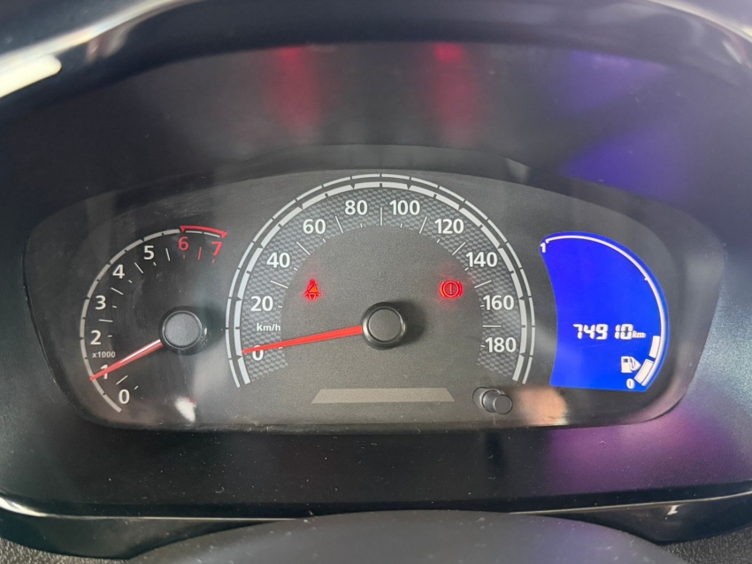 renault kwid 1.0 12v sce flex intense manual 4p 201910