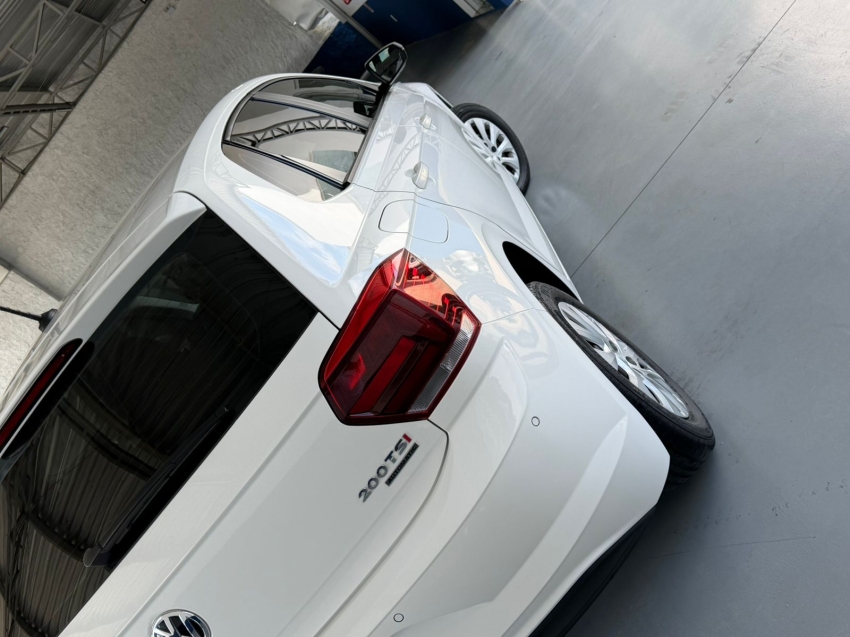 volkswagen polo 1.0 200 tsi sense automatico flex 4p 202014