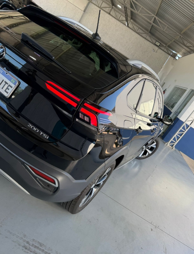 volkswagen nivus 1.0 200 tsi total flex highline automatico 4p 202414