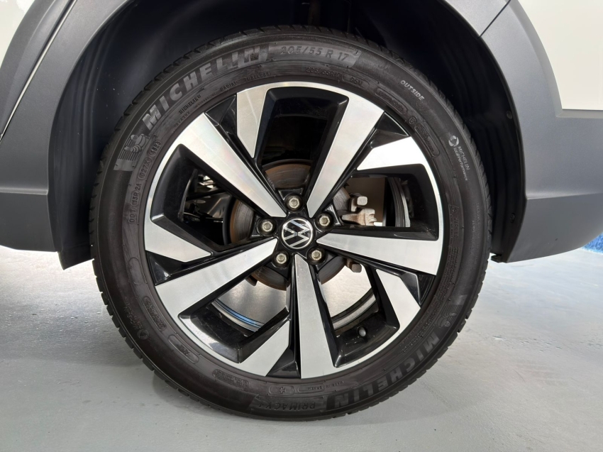 volkswagen nivus 1.0 200 tsi total flex highline automatico 4p 202116