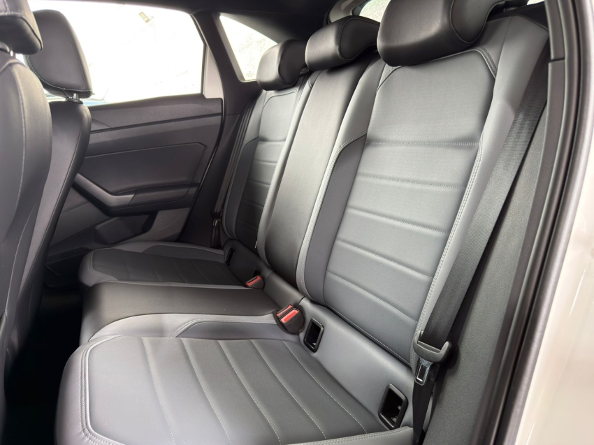 volkswagen nivus 1.0 200 tsi total flex highline automatico 4p 20218