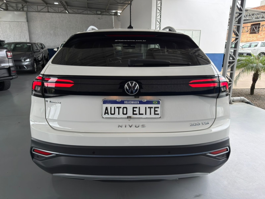 volkswagen nivus 1.0 200 tsi total flex highline automatico 4p 20213