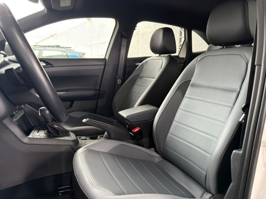 volkswagen nivus 1.0 200 tsi total flex highline automatico 4p 20217