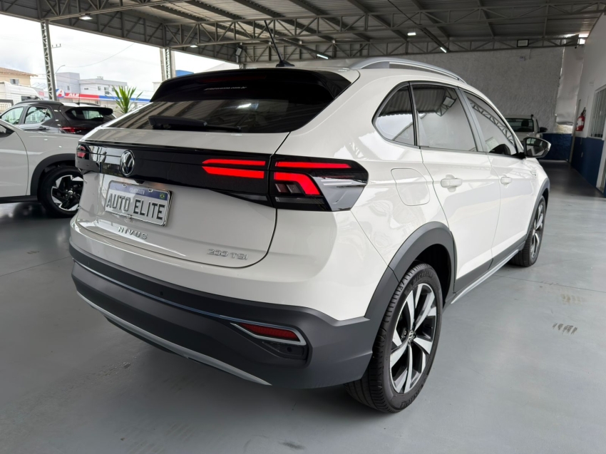 volkswagen nivus 1.0 200 tsi total flex highline automatico 4p 20212