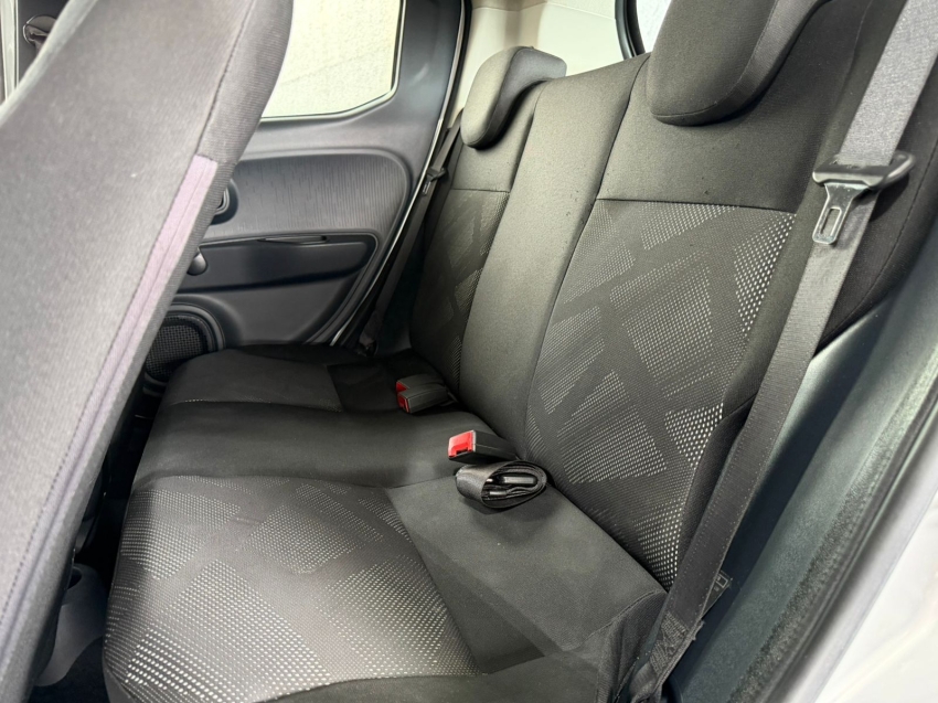 fiat mobi 1.0 evo flex like. manual 4p 20197