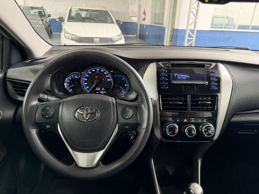 toyota yaris 1.5 16v flex sedan xl manual 4p 20195