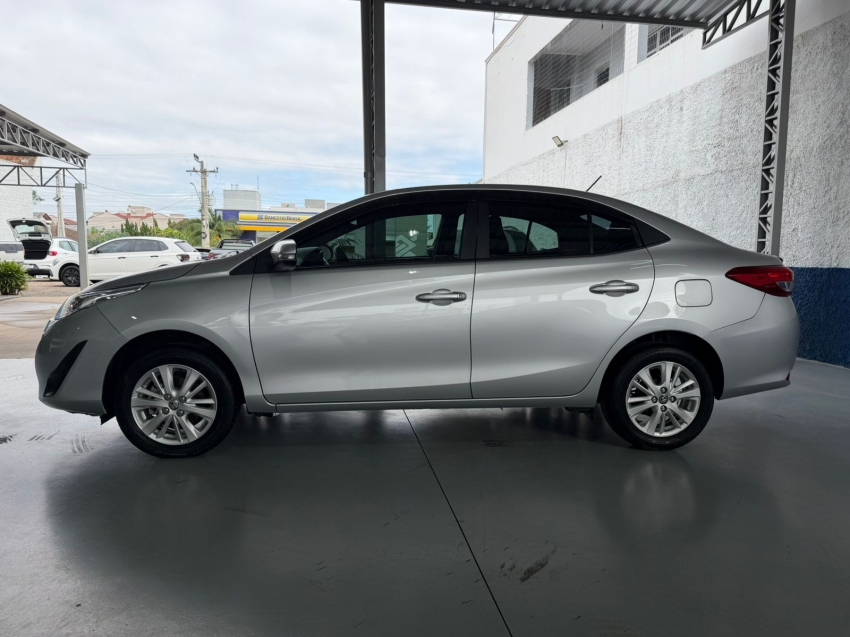 toyota yaris 1.5 16v flex sedan xl manual 4p 20192