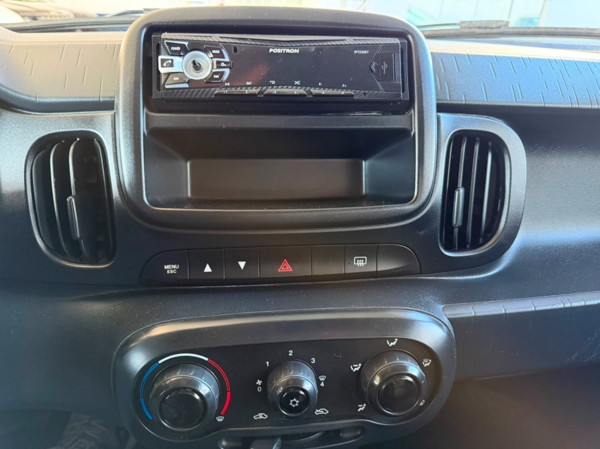 fiat mobi 1.0 evo flex like. manual 4p 202411