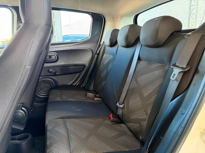 fiat mobi 1.0 evo flex like. manual 4p 20248