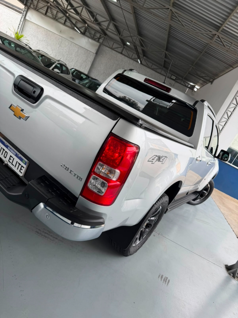 chevrolet s10 2.8 16v turbo diesel lt cd 4x4 automatico 4p 202314