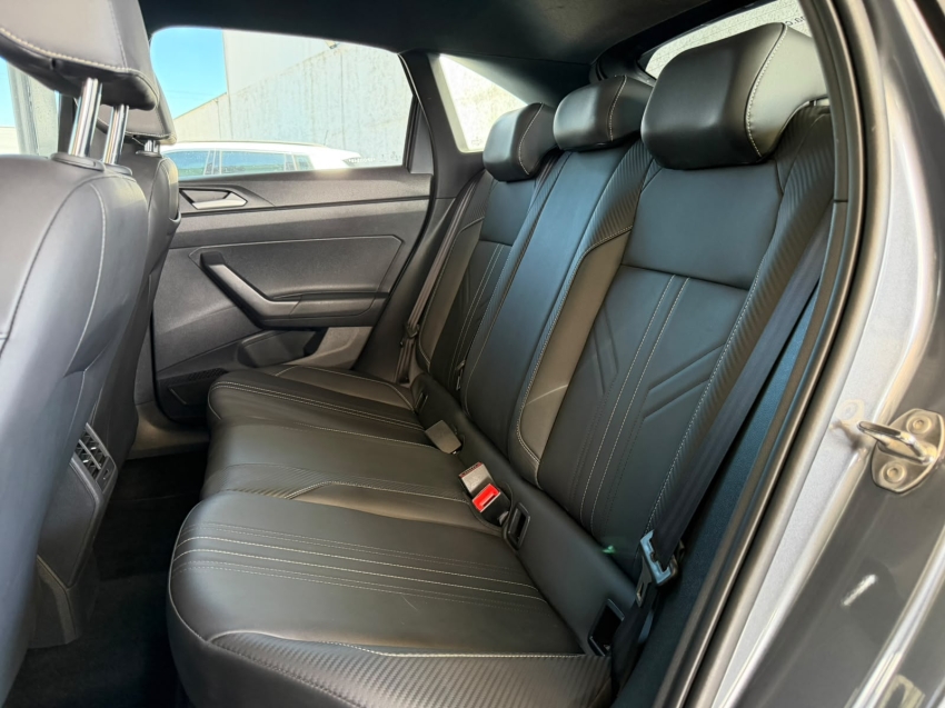 volkswagen nivus 1.0 200 tsi total flex highline automatico 4p 20258
