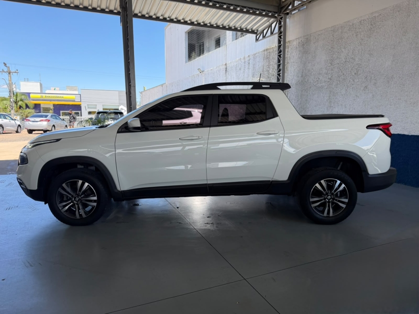 fiat toro 1.3 turbo 270 flex freedom at6 4p automatico 20242