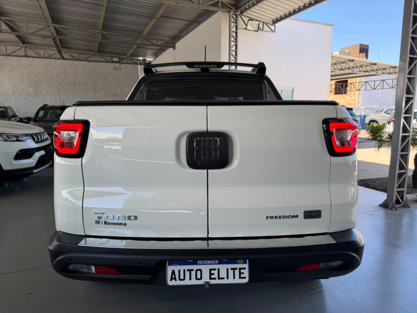 fiat toro 1.3 turbo 270 flex freedom at6 4p automatico 20244