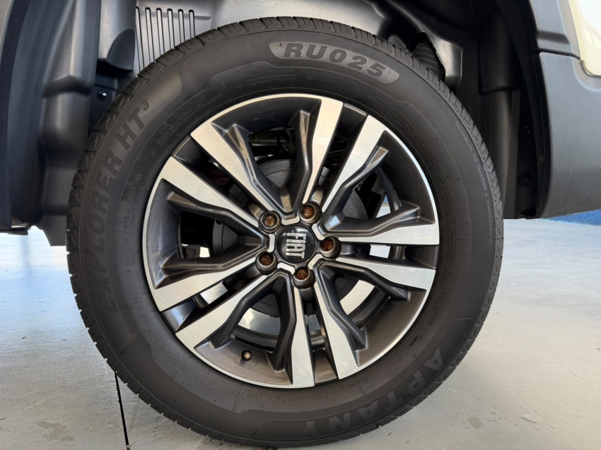 fiat toro 1.3 turbo 270 flex freedom at6 4p automatico 202415