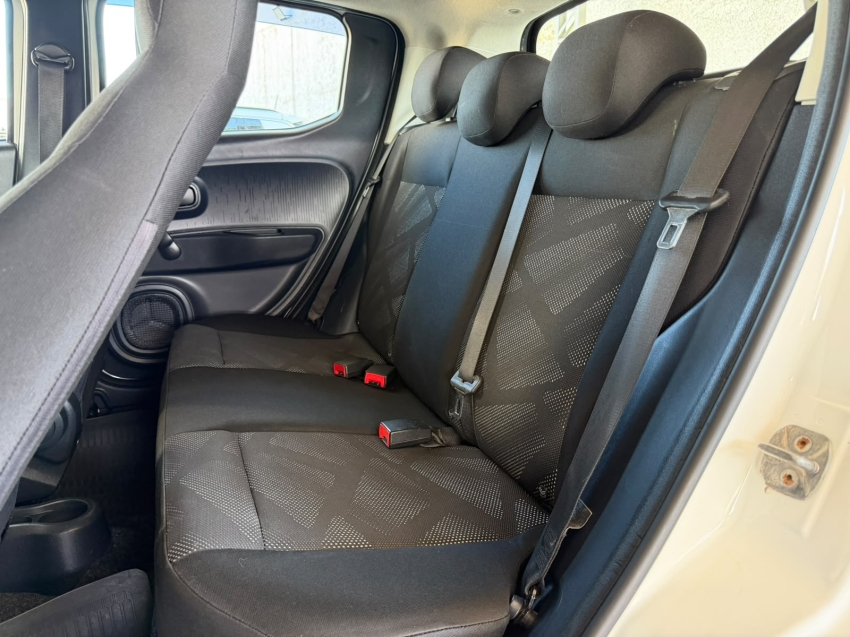 fiat mobi 1.0 evo flex like. manual 4p 20208