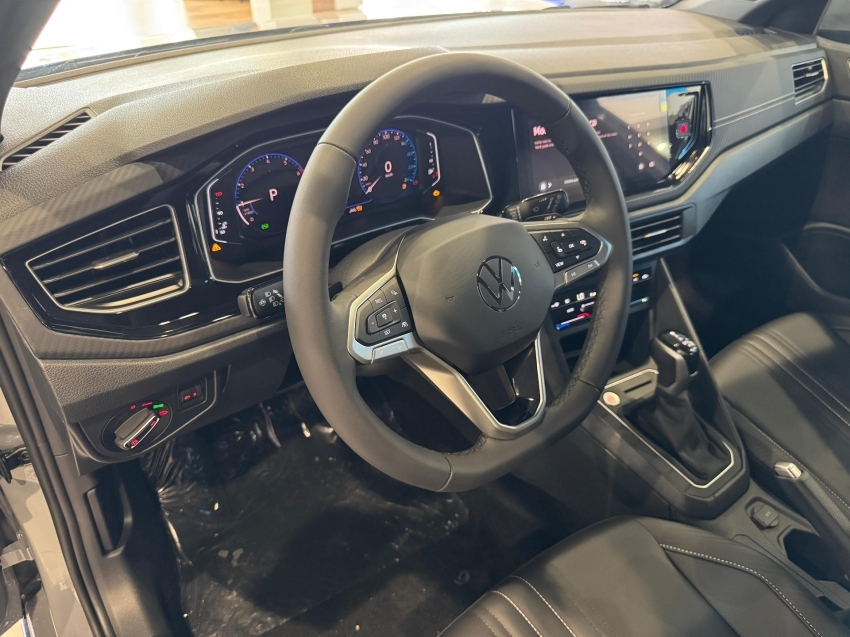 volkswagen nivus 1.0 200 tsi total flex highline automatico.