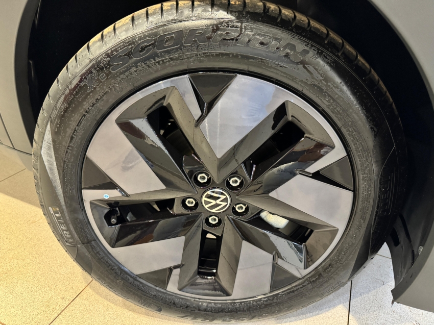 volkswagen t-cross 1.4 250 tsi total flex extreme automatico 5p 2026