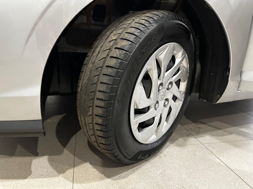 hyundai hb20 1.0 12v flex sense manual.